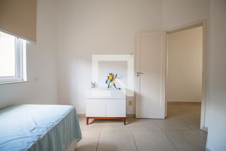Quarto  de casa à venda com 7 quartos, 405m² em Grajaú, Rio de Janeiro