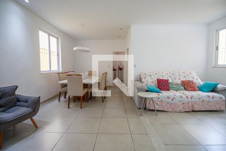 Sala de casa à venda com 7 quartos, 405m² em Grajaú, Rio de Janeiro
