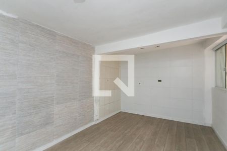 Quarto 1  de casa para alugar com 2 quartos, 25m² em Jardim Santa Teresinha, São Paulo