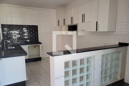 Cozinha de casa para alugar com 2 quartos, 369m² em Vila Matilde, São Paulo