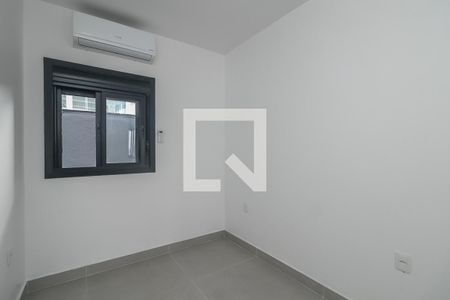 Quarto de apartamento para alugar com 1 quarto, 26m² em Costa E Silva, Porto Alegre