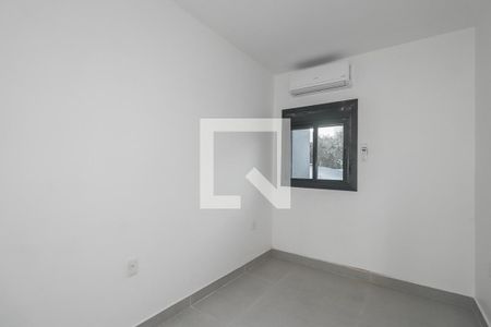 Quarto de apartamento para alugar com 1 quarto, 26m² em Costa E Silva, Porto Alegre