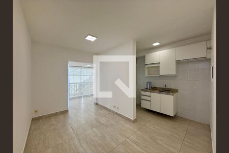 Sala  de apartamento para alugar com 1 quarto, 49m² em Vila Gertrudes, São Paulo