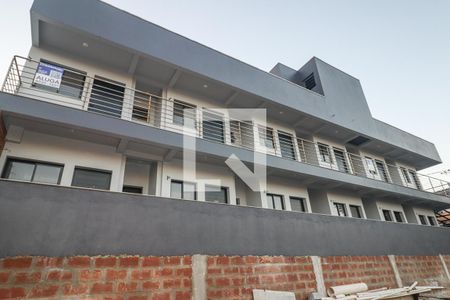 Fachada de apartamento para alugar com 1 quarto, 18m² em Costa E Silva, Porto Alegre