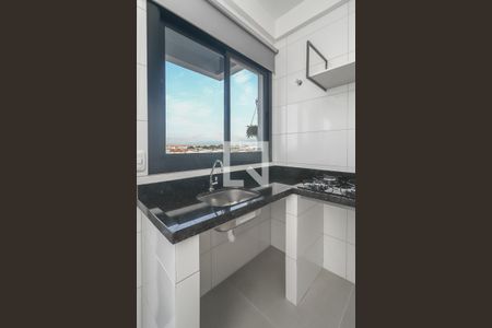 Sala / Cozinha de apartamento para alugar com 0 quarto, 18m² em Costa E Silva, Porto Alegre