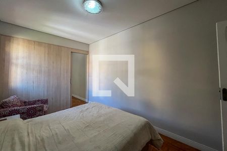 Suite de casa à venda com 4 quartos, 190m² em Aclimação, São Paulo