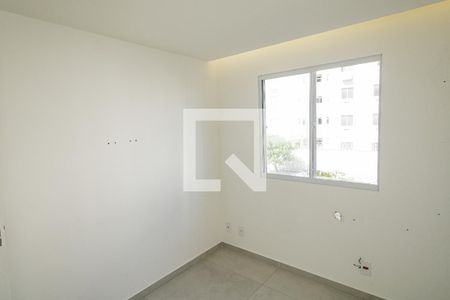 Quarto 1 de apartamento para alugar com 2 quartos, 40m² em Campo Grande, Rio de Janeiro