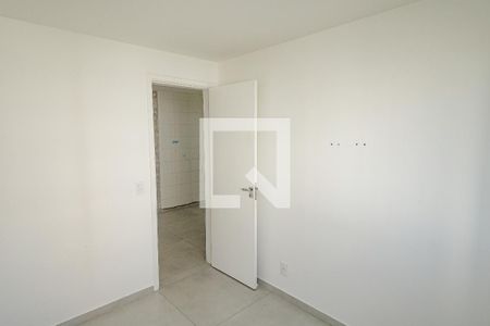 Quarto 1 de apartamento para alugar com 2 quartos, 40m² em Campo Grande, Rio de Janeiro
