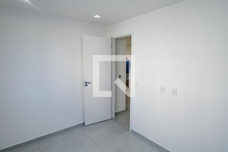 Quarto 2 de apartamento para alugar com 2 quartos, 40m² em Campo Grande, Rio de Janeiro