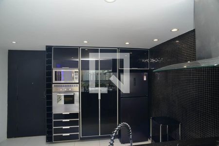 Cozinha de apartamento para alugar com 2 quartos, 100m² em Barra da Tijuca, Rio de Janeiro