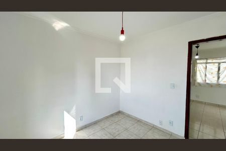 Quarto 1 de apartamento para alugar com 2 quartos, 50m² em Jardim Flor da Montanha, Guarulhos