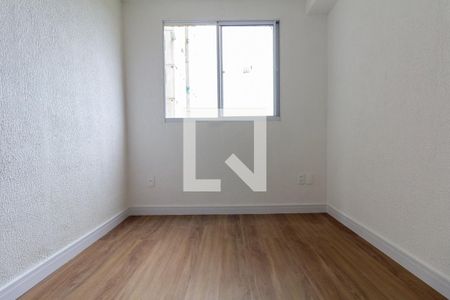 Quarto 2 de apartamento para alugar com 2 quartos, 41m² em Vila Silvia, São Paulo