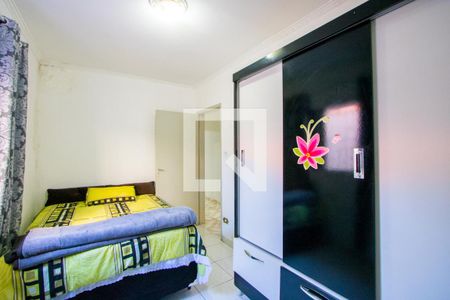 Quarto 2 de casa à venda com 2 quartos, 150m² em Jardim Santo André, Santo André