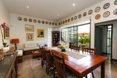 Sala 3 de casa à venda com 4 quartos, 328m² em Real Parque, São Paulo