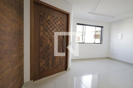 Sala de casa para alugar com 3 quartos, 310m² em Parque Oratório, Santo André