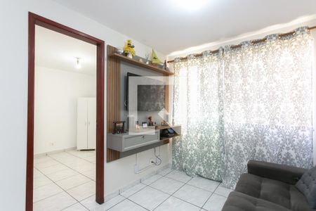 Sala de apartamento à venda com 3 quartos, 55m² em Guaianases, São Paulo