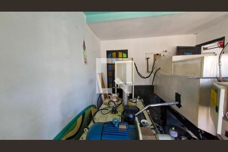 Casa para alugar com 2 quartos, 200m² em Vila Santa Maria, São Paulo