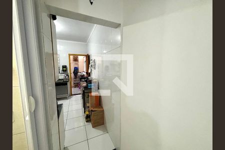 Corredor de casa à venda com 2 quartos, 63m² em Burgo Paulista, São Paulo