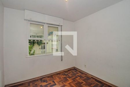 Quarto 1 de apartamento à venda com 2 quartos, 51m² em Vila Ipiranga, Porto Alegre