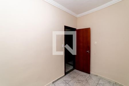 Quarto 2 de casa para alugar com 2 quartos, 80m² em Cachoeirinha, Belo Horizonte