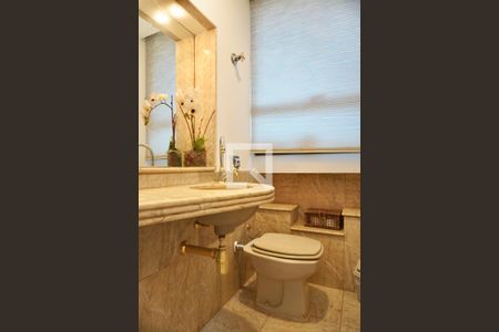 Lavabo da sala  de apartamento à venda com 3 quartos, 120m² em Serra, Belo Horizonte