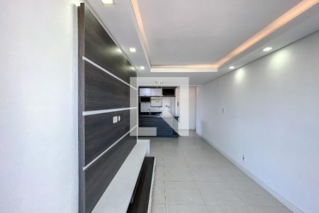 Sala de apartamento à venda com 3 quartos, 75m² em Vila Canero, São Paulo