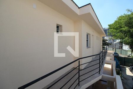 Área externa de kitnet/studio para alugar com 1 quarto, 24m² em Ferreira, São Paulo