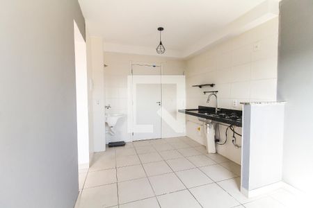 Sala/Cozinha de apartamento para alugar com 2 quartos, 33m² em Colônia (zona Leste), São Paulo