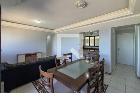 Sala de apartamento para alugar com 2 quartos, 85m² em Vila Tupi, Praia Grande