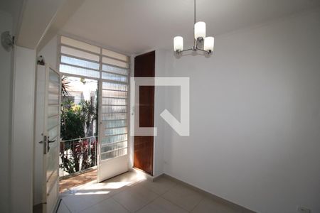 Sala de casa à venda com 5 quartos, 306m² em Jardim São Paulo, São Paulo