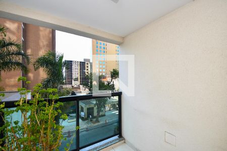 varanda Sala de apartamento para alugar com 1 quarto, 56m² em Pinheiros, São Paulo