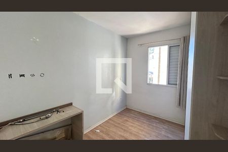 Quarto 2 de apartamento para alugar com 2 quartos, 43m² em Jardim Silvestre, Guarulhos