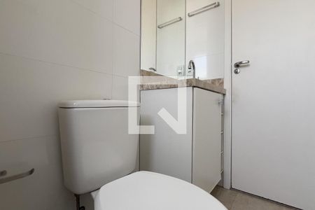 Banheiro da Suíte de apartamento para alugar com 2 quartos, 65m² em Vila Galvão, Guarulhos