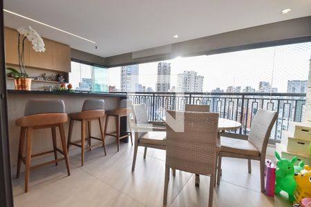 Varanda de apartamento à venda com 3 quartos, 148m² em Vila Mariana, São Paulo