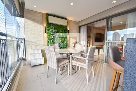 Varanda de apartamento à venda com 3 quartos, 148m² em Vila Mariana, São Paulo