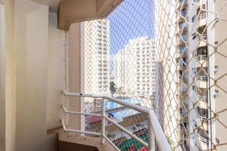 Varanda Sala de apartamento para alugar com 2 quartos, 56m² em Jardim Iris, São Paulo