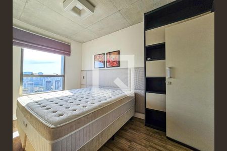 Suite de apartamento para alugar com 1 quarto, 74m² em Santo Amaro, São Paulo