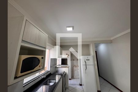 Cozinha de apartamento para alugar com 1 quarto, 42m² em Ingleses do Rio Vermelho, Florianópolis
