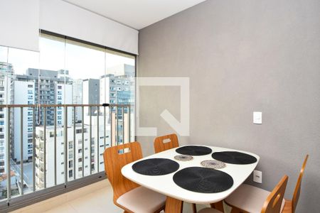 Sala de jantar varanda  de apartamento para alugar com 1 quarto, 43m² em Paraíso, São Paulo