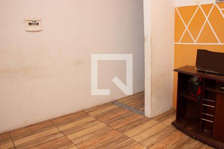 Sala/Cozinha de kitnet/studio para alugar com 1 quarto, 20m² em Reserva do Pero, Cabo Frio