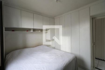 Quarto 2 de apartamento à venda com 2 quartos, 48m² em Jardim Apura, Diadema