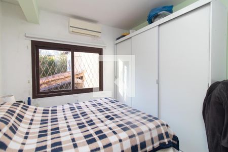 Quarto 1 de casa à venda com 5 quartos, 267m² em Vila Nova, Porto Alegre