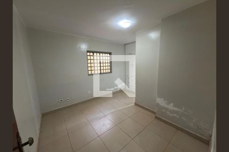 Quarto 01 de casa para alugar com 2 quartos, 100m² em Setor Habitacional Vicente Pires, Brasília