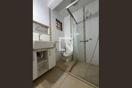 Banheiro de casa para alugar com 2 quartos, 100m² em Setor Habitacional Vicente Pires, Brasília