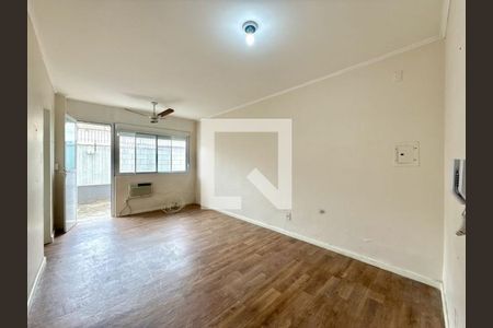 Sala/Quarto de apartamento para alugar com 1 quarto, 27m² em Sarandi, Porto Alegre