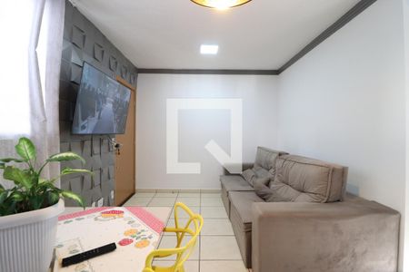 Sala de apartamento para alugar com 2 quartos, 50m² em Jardim Canaã, Uberlândia