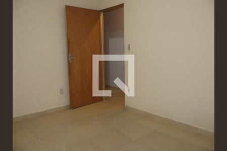 Quarto 1 de casa para alugar com 3 quartos, 100m² em Vila Margarida, São Paulo