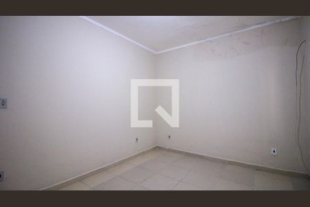 Casa para alugar com 3 quartos, 100m² em Vila Margarida, São Paulo