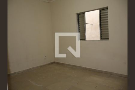 Quarto 1 de casa para alugar com 3 quartos, 100m² em Vila Margarida, São Paulo
