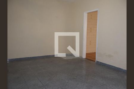 Sala de casa para alugar com 3 quartos, 100m² em Vila Margarida, São Paulo